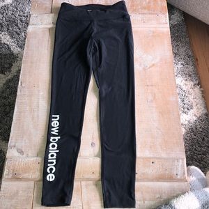 new balance black athletic leggings.